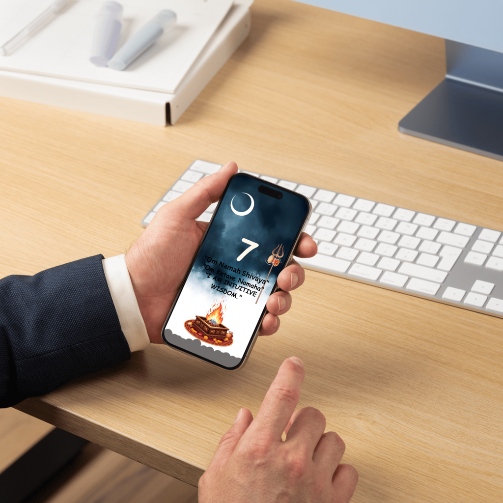 Divine Seeker's Vision: Mulank 7 Intuitive Wisdom & Fortune Wallpaper